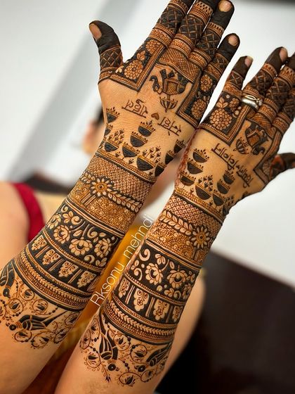 Sonu - Bridal & Wedding Mehndi Portrait & Storytelling Mehndi photo 24