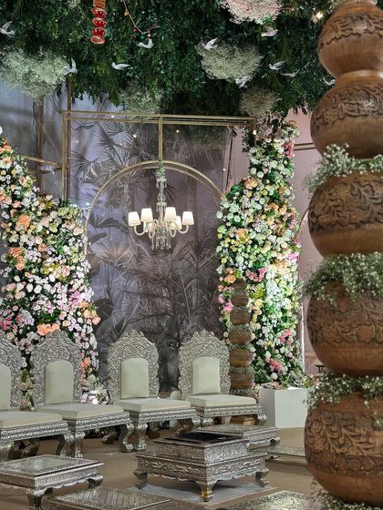 Enchanted Garden & Whimsical Settings photo 8