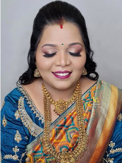 Usha Gopal - Makeup Classes Makeup for Family Events & Special Occasions photo 5