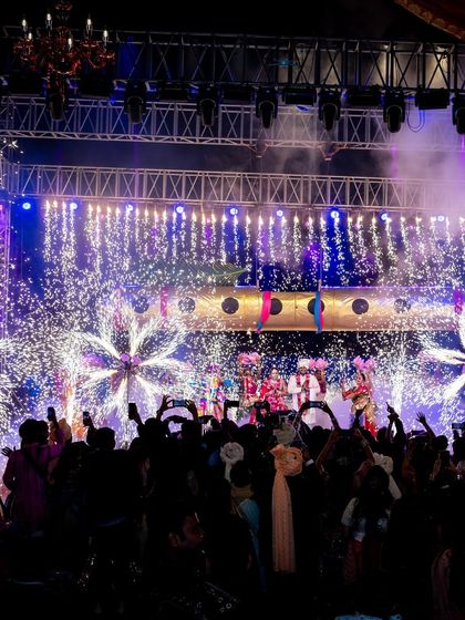 Memorable Moments & Unique Experiences photo 15