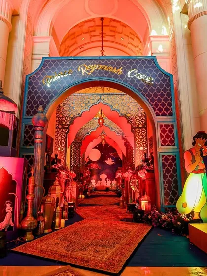 For children's parties, I build entire worlds. This grand entrance to an Aladdin-themed birthday was designed to feel like stepping into the city of Agrabah, complete with iconic characters and architectural details that spark wonder and imagination.