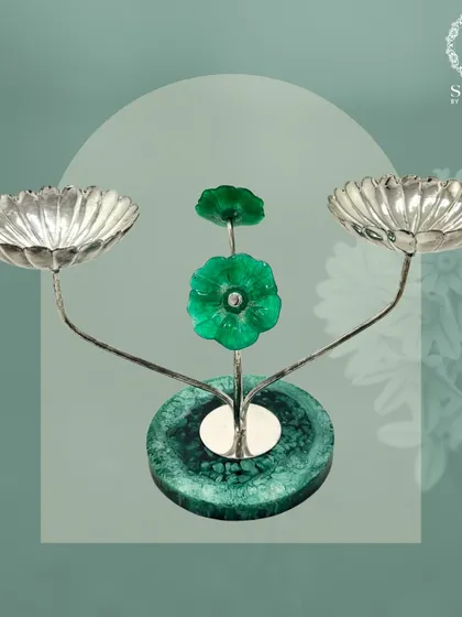 A beautiful two-bowl server from our Majesty Malachite Collection. The lotus-shaped bowls and central floral element are all accented with malachite, creating a piece of functional art.