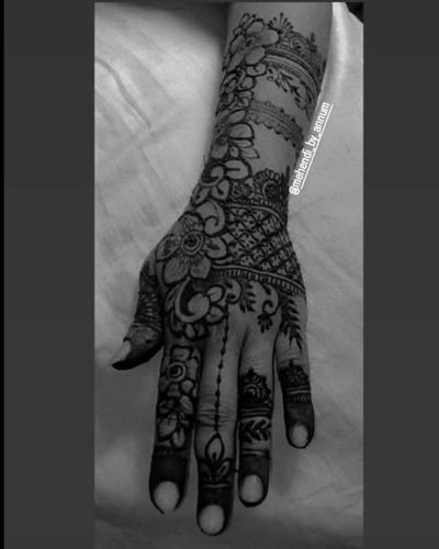 Hand & Feet Mehendi