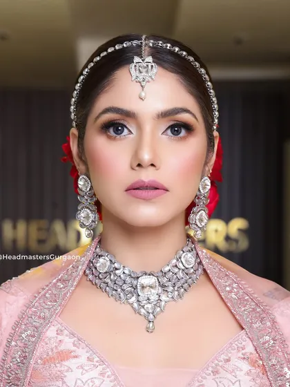 A close-up of our premium bridal makeup. This look features perfectly blended eyeshadow, sharp contouring, and a matte lip, all coming together for a picture-perfect, high-definition finish that lasts all day.