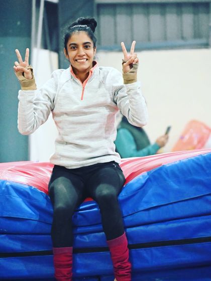 All smiles and peace signs. This photo captures the fun, relaxed, and positive atmosphere we cultivate at the academy.