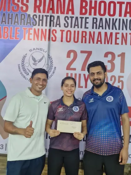 Another great shot of Ananya Chande with her coaches after her win at the state ranking tournament in Sangli. Our coaching team works closely with each player to help them achieve their potential.