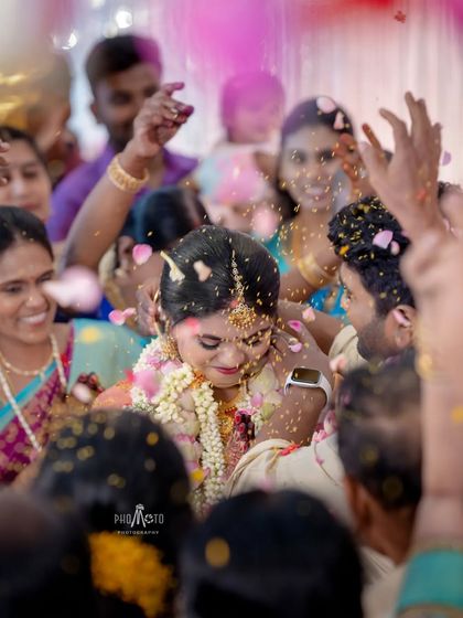 Phometo - Wedding Photography Hindu Weddings: Sacred Traditions photo 103