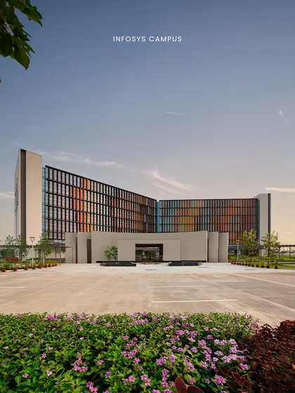 The Infosys Campus in Nagpur, recognized in the Merit List 2025, is a catalyst for climate resilience. The building's design responds to its high-heat environment with passive cooling techniques and a high-performance facade.