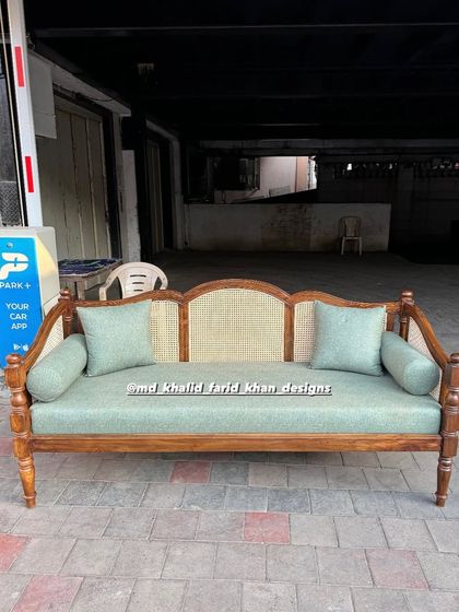 Living Room Seating: Sofas, Daybeds & Benches photo 13