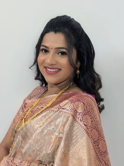 Every member of the wedding party deserves to shine. This elegant look for a family member is classic, timeless, and photographs beautifully.