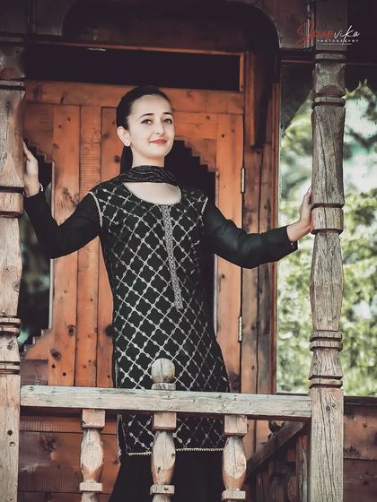 Individual Portraits: Your Story, Your Style photo 17