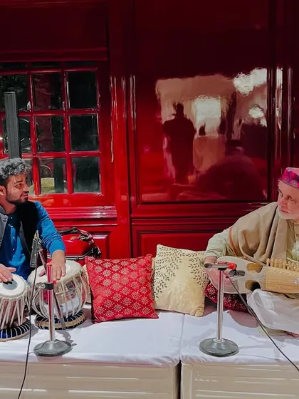 A moment of musical dialogue with Ustad Daud Khansahab ji and his Rabab.