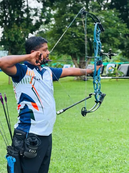 This is me in my element, demonstrating the form and focus required for competitive compound archery. As a national medalist, I bring years of experience to every training session, whether you're a beginner or a seasoned competitor.