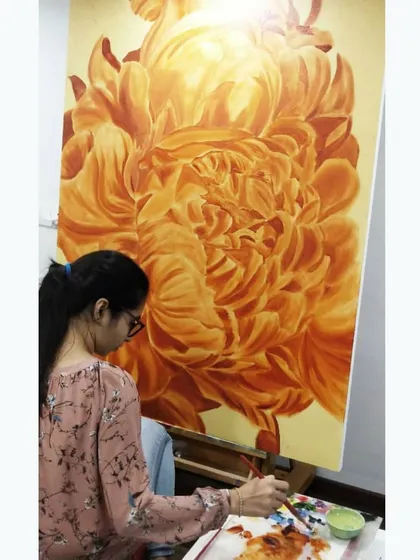Here I am working on the monochrome underpainting of a giant bloom. I like to spend time with this stage before mixing my color palette for the final layers.