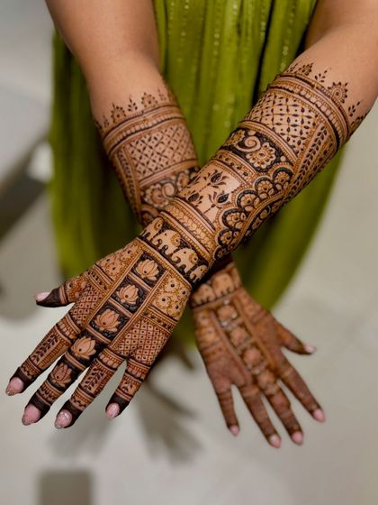 Mitali - Mehendi for Special Occasions Exquisite Bridal Mehendi photo 75