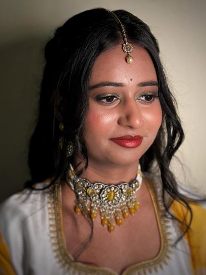 Himabindu - Bridal Makeup Pre-Wedding & Family Ceremonies photo 8