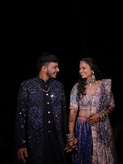 Ready to shine on the Dandiya floor. This glam look is all about celebrating with confidence, featuring a bright, dewy base and shimmering eyes that will last through every song.