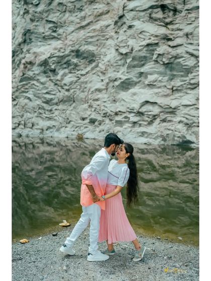 Heart Clickers - Pre-Wedding & Couple Photoshoots Scenic Nature Escapes photo 13