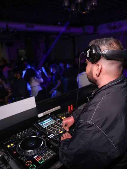 Behind the Decks: The Art of the Mix photo 11