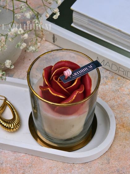 Floral Blooms: Candles in Jars, Tins & Pots photo 6