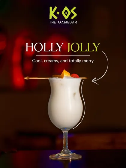 Our "Holly Jolly" cocktail is cool, creamy, and totally merry. Perfect for getting into the festive spirit.