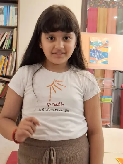 This student, wearing her Prath t-shirt, is part of a legacy of creativity. It's wonderful to see them feel part of our art family.