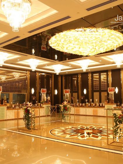 Grand Buffet & Elegant Setups photo 5