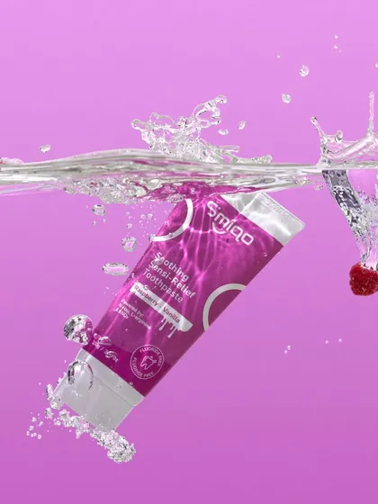 Making a splash with Smiqo toothpaste required precision and patience. This underwater shot, captured in our studio water tank, freezes the motion of the product and raspberries hitting the water, creating a dynamic visual that communicates ultimate freshness and clean ingredients.