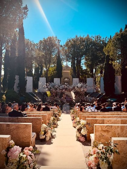 Destination Weddings: The World is Your Venue photo 14