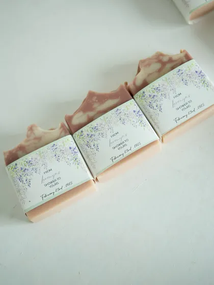 The elegant and simple design of the personalized soap wraps.