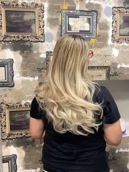 Ali Barbiere - Dimensional Color & Blonding Bold Blonde Transformations photo 44