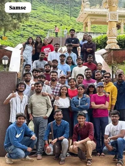 A group photo at the Samse tea estates, a beautiful location we often visit during our Kudremukha range treks.