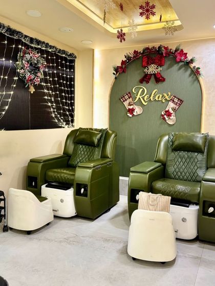 My pedicure station decorated for the festive season. I believe in creating a special ambiance that changes with the seasons to make every visit feel unique.
