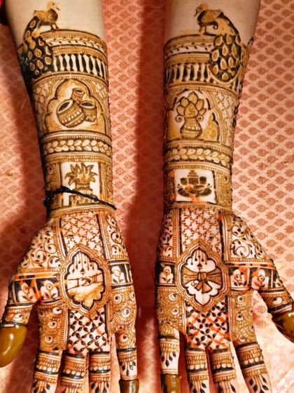 Mohak Mehendi - Professional Mehndi Artistry Artistry for Hands & Feet photo 5
