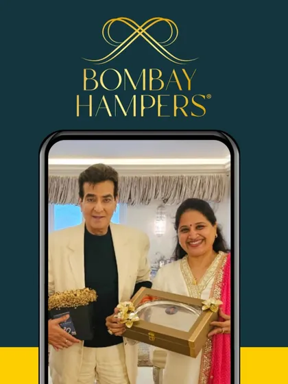 It was an absolute honor to curate a tailor-made hamper for the legendary Jeetendra Kapoor. Seeing him unwrap a Bombay Hamper is a moment our team will always cherish.