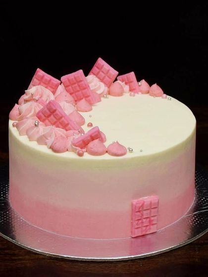 Amritha - Custom Celebration Cakes Your Favorite Characters in Cake Form photo 7