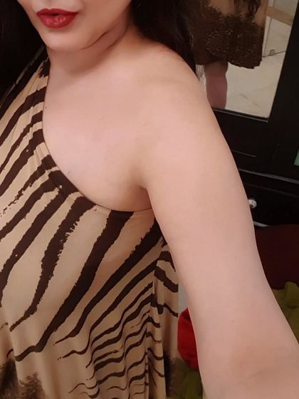 Dresses, Gowns & Kaftans photo 29