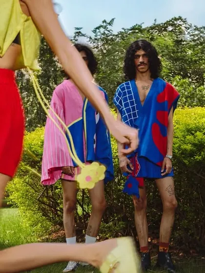 A dynamic group shot for Sazo.in, using motion blur on the foreground model to create a sense of energy and movement. This captures the lively spirit of the brand's collection.