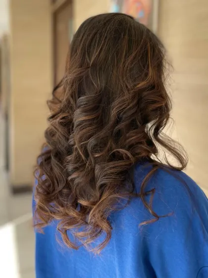 VLCC School of Beauty - Professional Hairdressing & Styling The Art of Hairstyling: Updos, Braids & Finishing photo 15