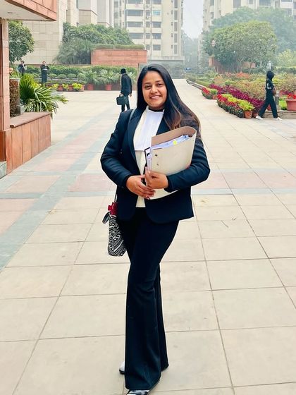 A productive day at the court, with the pleasant weather being a bonus. Balancing the intensity of work with small moments of peace is key.