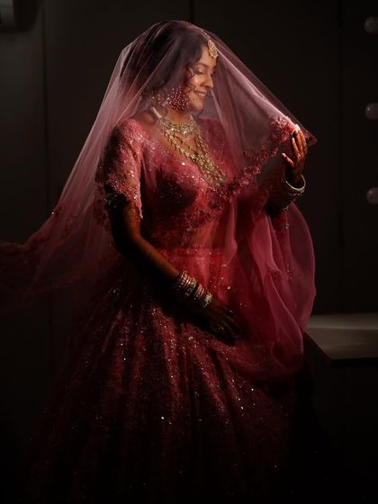 Classic Bridal Looks in Red & Pink photo 34
