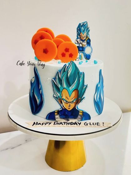 Unleashing Super Saiyan vibes for a super birthday. This Dragon Ball Z cake with Vegeta and the dragon balls is over 9000.