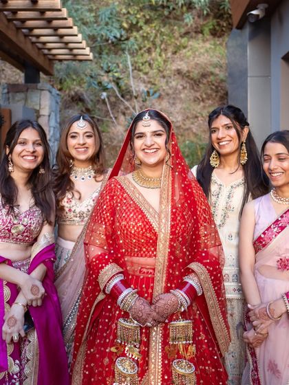 Timeless Moments & Portraits photo 9