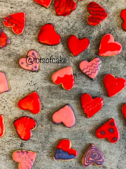 Look at these little beauties. Decorating cookies with royal icing is such a joyful process, and in my workshop, you will learn how to create your own colorful, edible art.