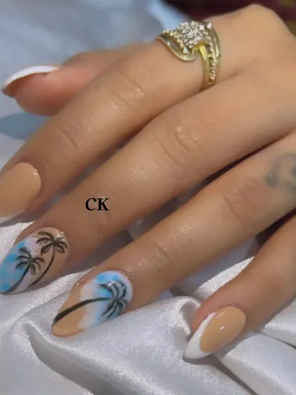 Another angle of the beach-themed nails.