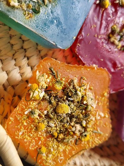 The beautiful detail of dried chamomile flowers on top of my handmade soaps. I believe in using real, visible ingredients.