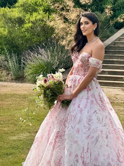 Enchanting moments with this gorgeous bride on her special day in the UK. The soft, natural makeup and stunning floral dress make her look like a true princess.