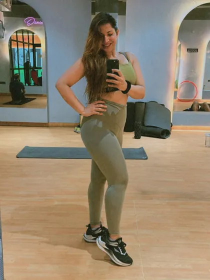 This is the result of consistency and self-love. I believe in living a life where you feel strong, confident, and happy in your own skin. My goal is to help you feel this way too.