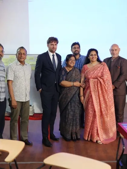 A group photo with local stakeholders and partners at the Alliance Française du Bengale after a workshop. Engaging directly with the community is essential for creating solutions that are relevant and sustainable.