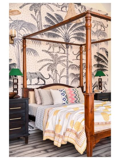 By the Riverside - Full-Service Interior Design Bedrooms: Personal Sanctuaries photo 3